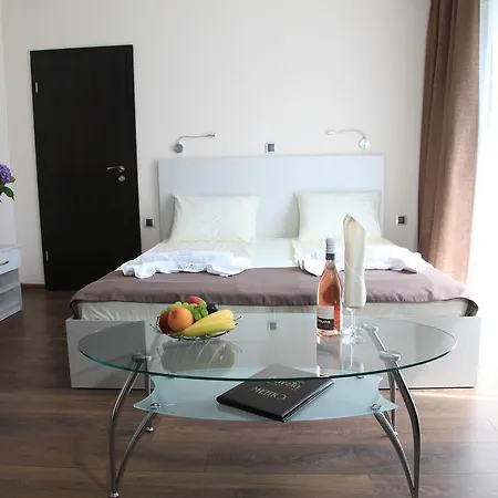 Hotel Barzia Holiday Club *