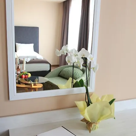 Barzia Holiday Club Hotel
