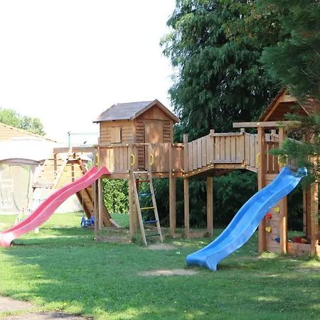 Hotel Barzia Holiday Club *