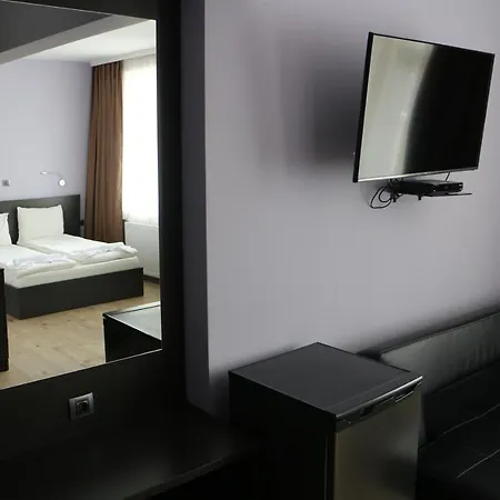 Hotel Barzia Holiday Club *