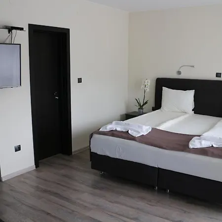 Hotel Barzia Holiday Club