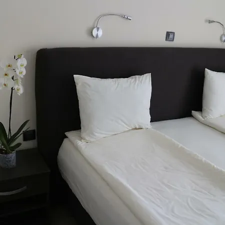 Barzia Holiday Club Hotel